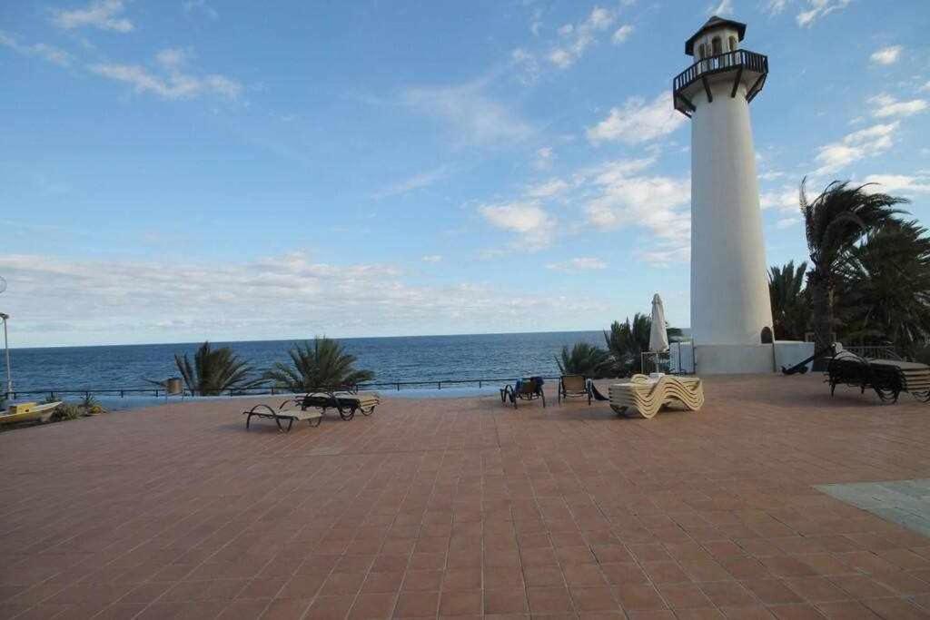 Bonito Apartamento Con Vista Al Mar Playa Del Aguila  Εξωτερικό φωτογραφία